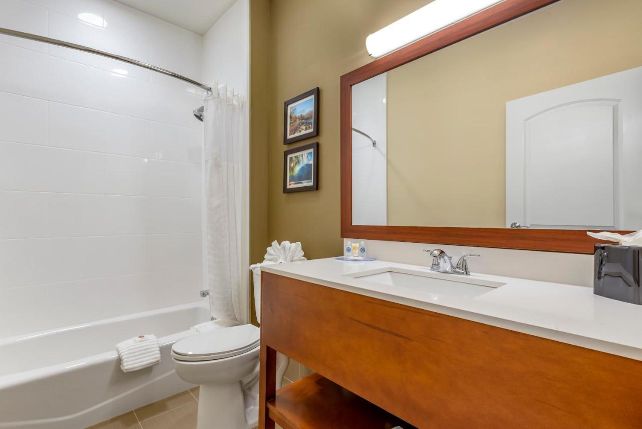 Comfort Inn Brewster Esterno foto