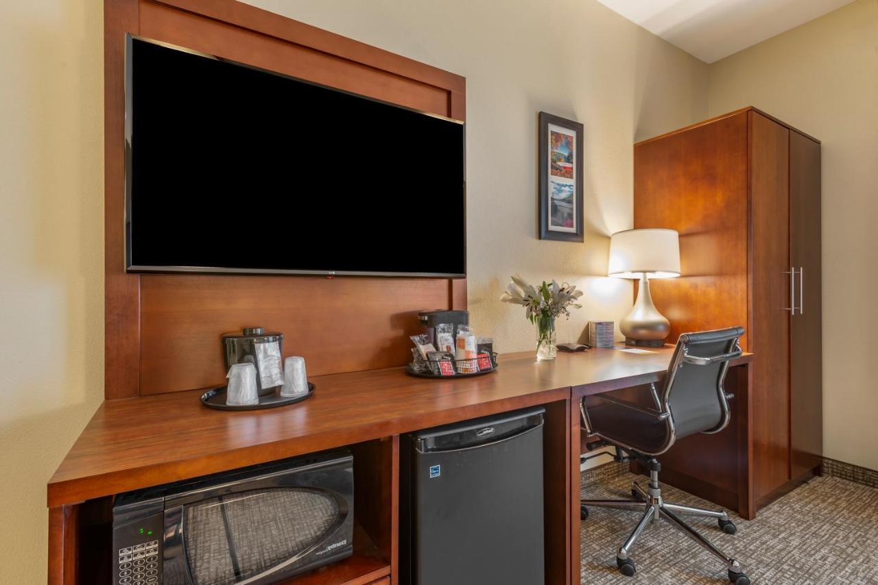 Comfort Inn Brewster Esterno foto