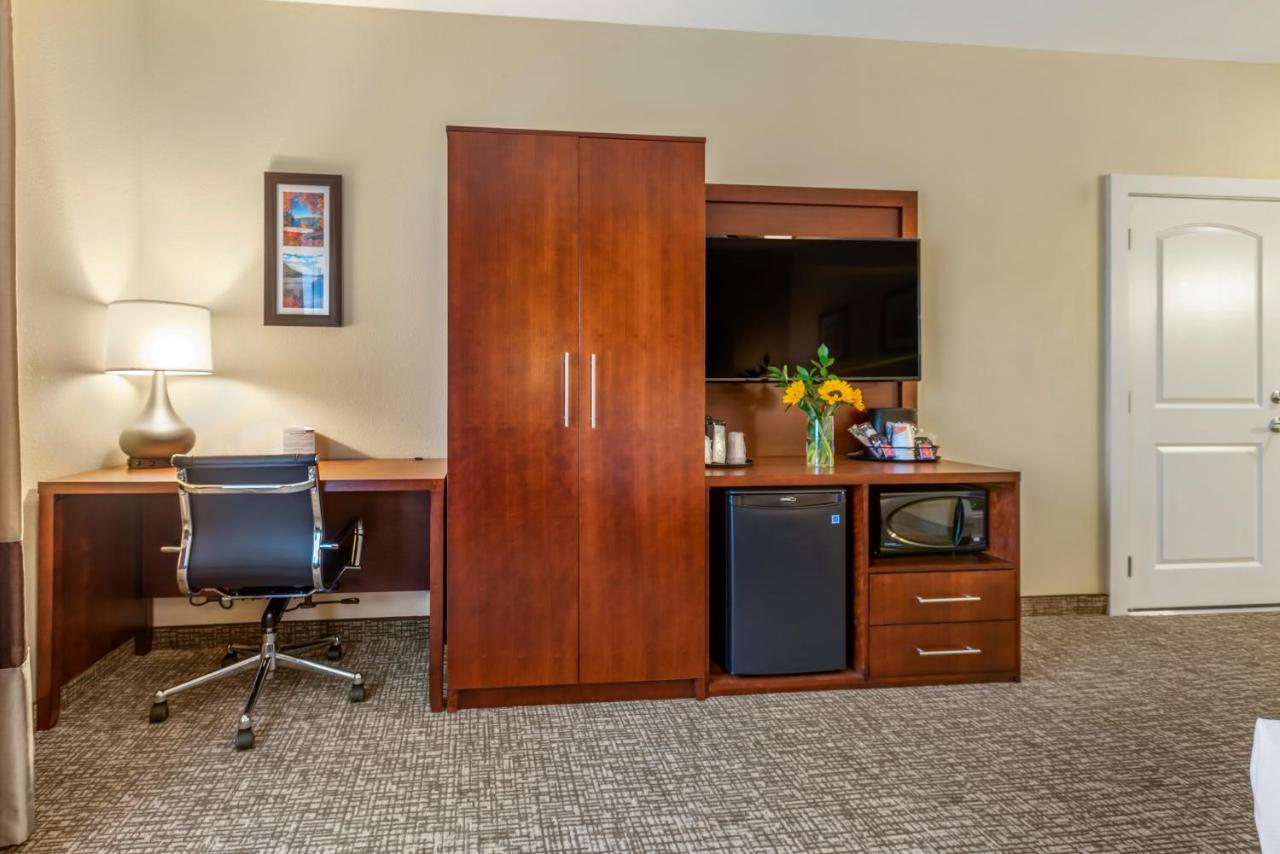 Comfort Inn Brewster Esterno foto