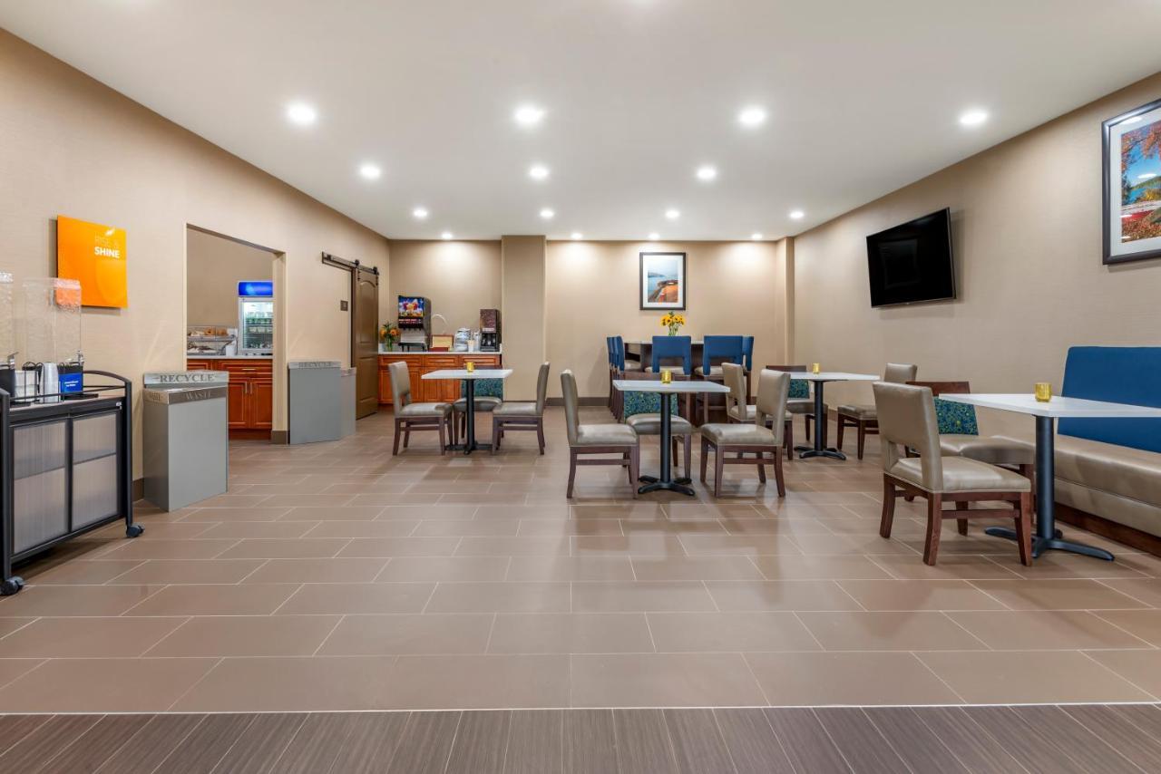 Comfort Inn Brewster Esterno foto
